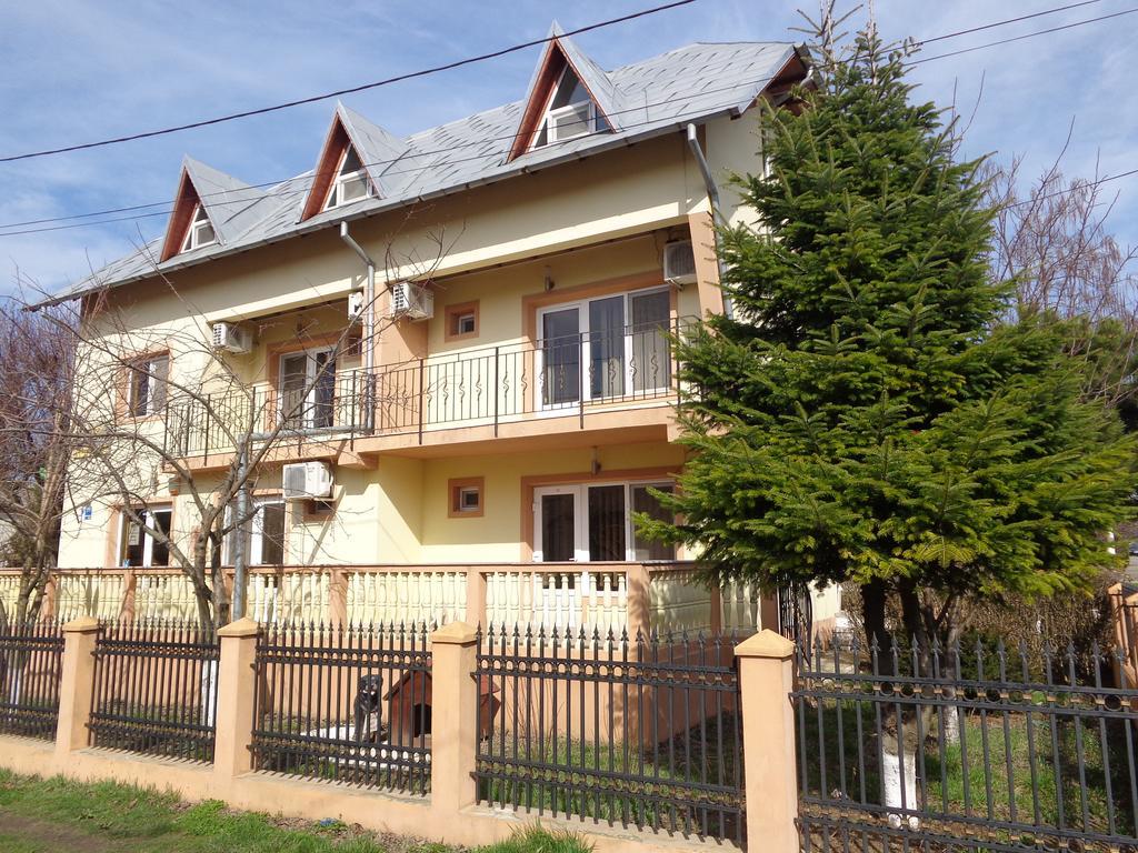 Pensiunea Casa Johnelly Costinești Dış mekan fotoğraf