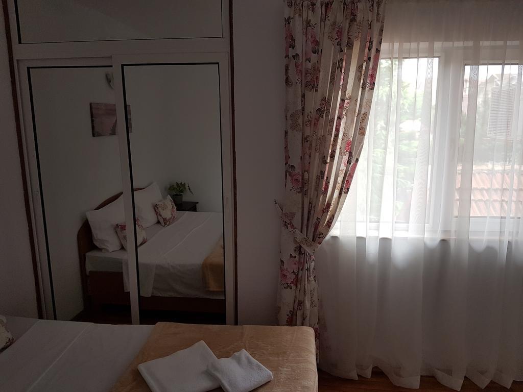 Pensiunea Casa Johnelly Costinești Dış mekan fotoğraf