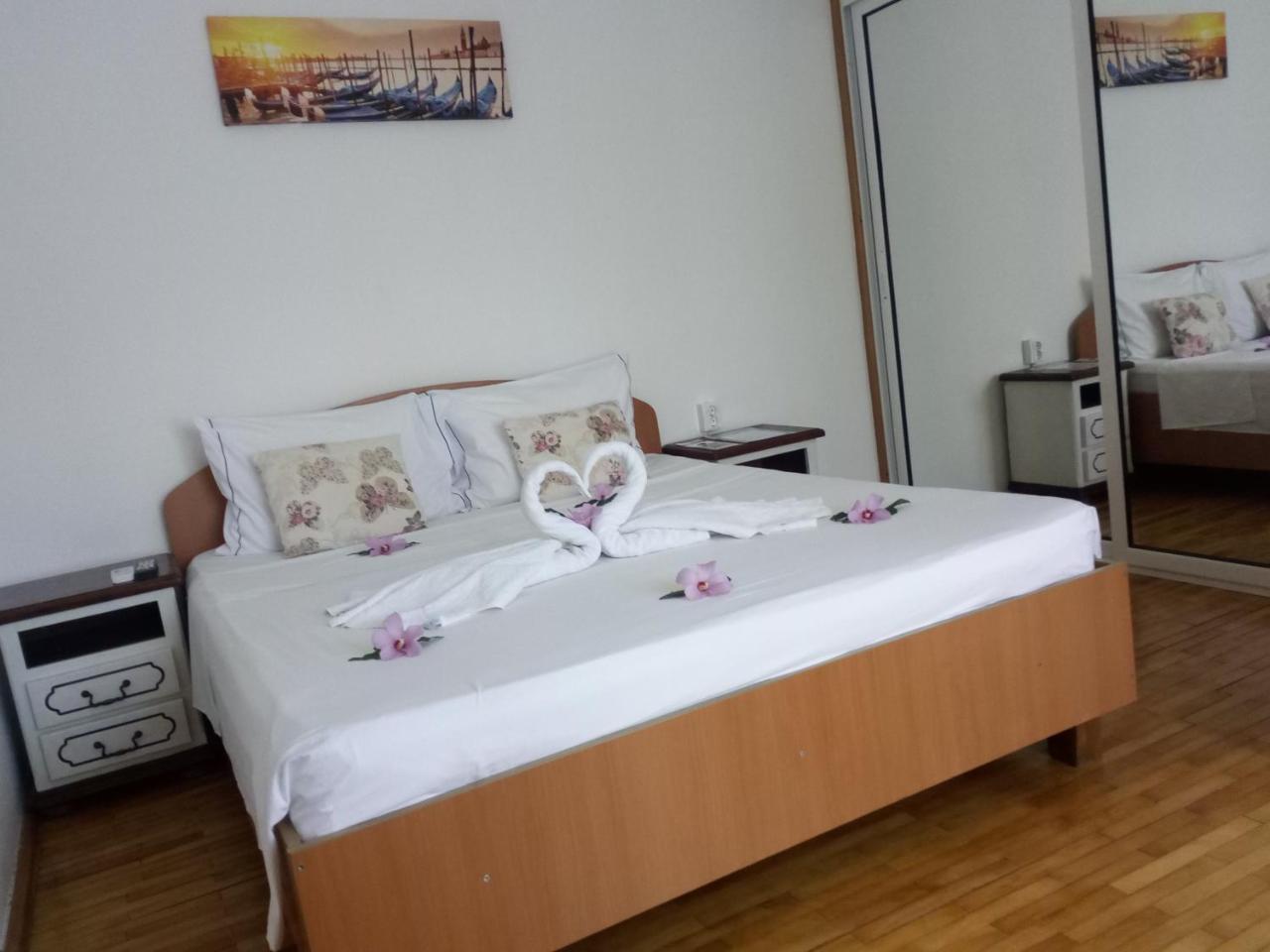 Pensiunea Casa Johnelly Costinești Dış mekan fotoğraf